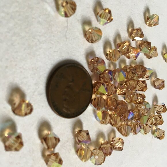 The finest crystal beads in the world - Swarovski genuine lead crystal, made in - Picture 2 of 2